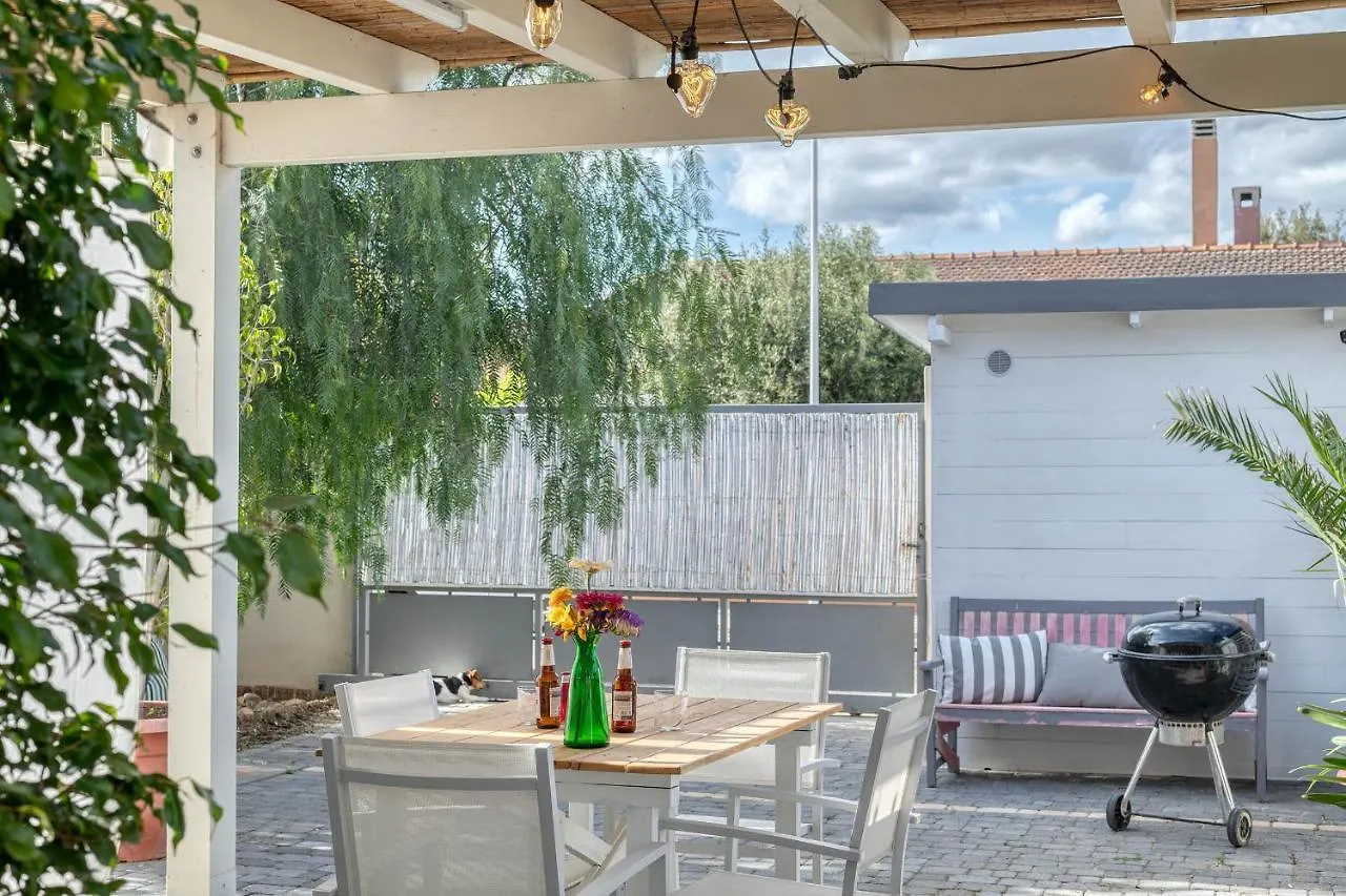 La Casa Degli Ulivi Appartamento In Villa Con Patio Quartu SantʼElena