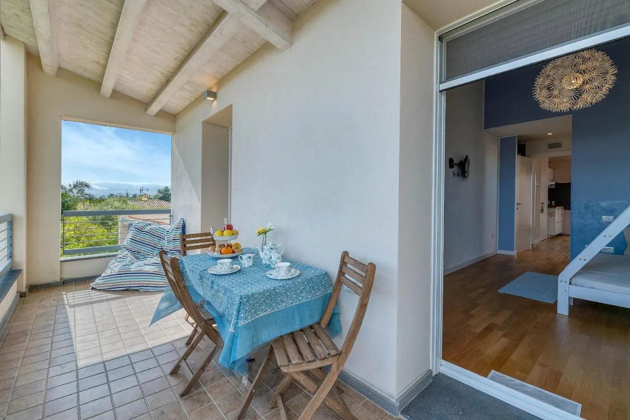 Appartement La Casa Degli Ulivi Appartamento In Villa Con Patio Quartu SantʼElena